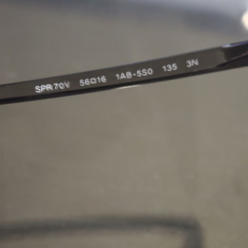 Prada Aviator sunglasses SPR 70V like new, black frame