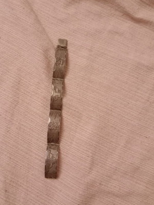 Silver bracelet from Mexico with engraved designs, like new