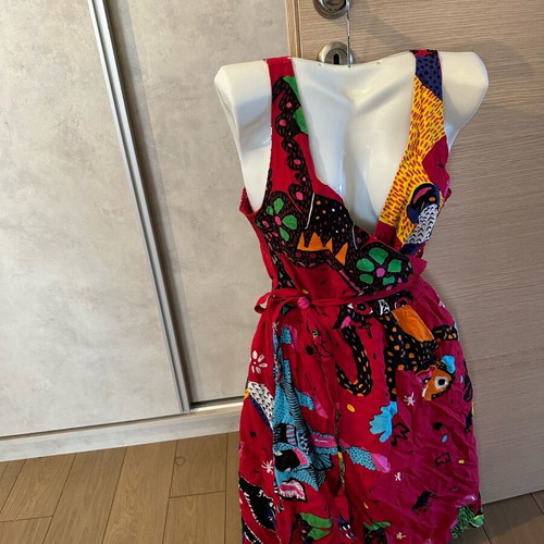 Cleo Gatzeli dress like new, red, unique Alebrijes design