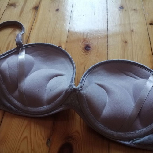 H&M shiny sequin balconette bra size 75B