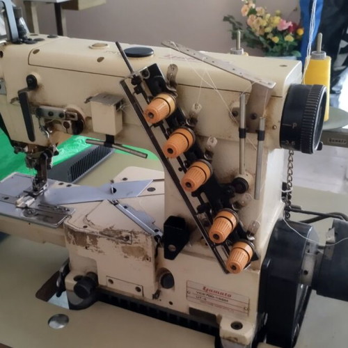 Yamato VC2700 plate sewing machine used, professional 5-thread