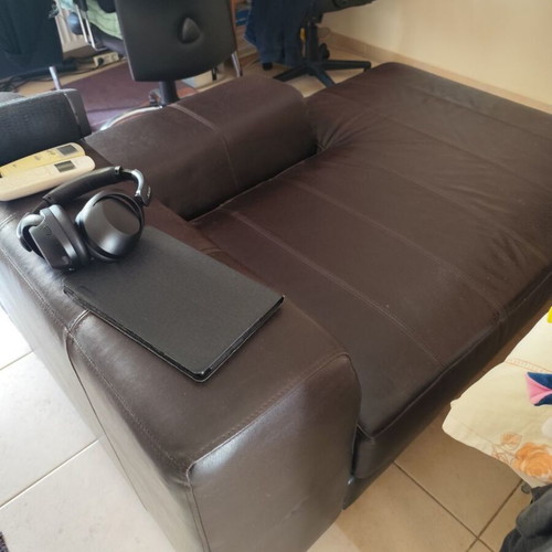 Leather sofa used, genuine leather, 1.60x1.10 m