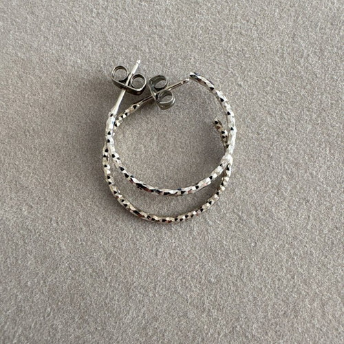 Hammered hoop earrings like new, silver, 2.5 cm
