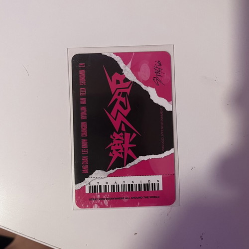 Stray Kids Lee Know Rock-Star photocard
