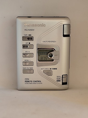 Panasonic RQ-NX60V Walkman aluminium radio cassette player like new