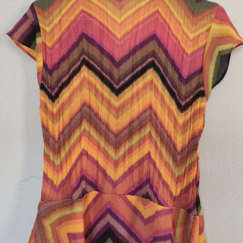 Alison Taylor summer shirt with ruffles like new, multicolor