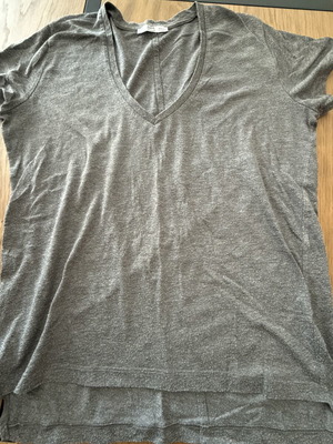 Zara T-shirt small grey V-neck