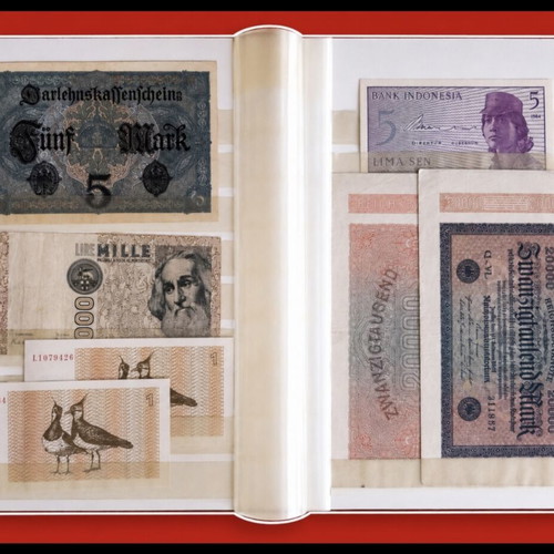 Multinational collection of 45 banknotes in A5 album