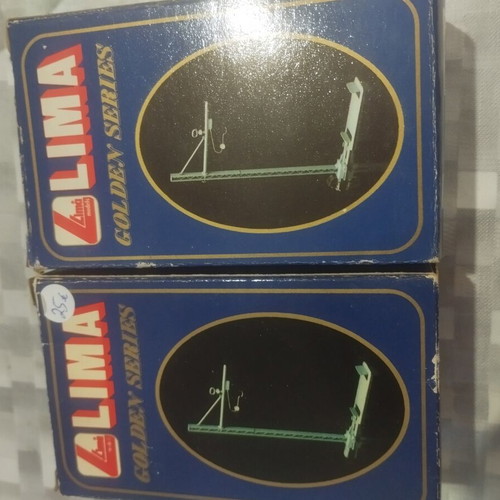 Lima HO Scale Overhead Line Poles pack of 24 like new
