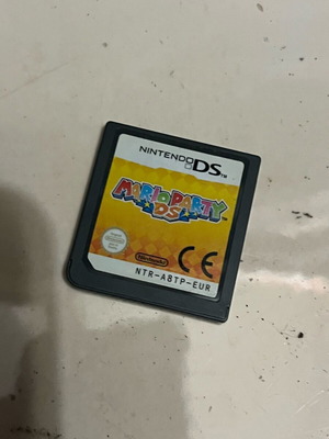 Mario Party cartridge like new for Nintendo