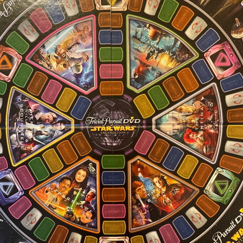 Trivial Pursuit DVD Star Wars Saga Edition board game used