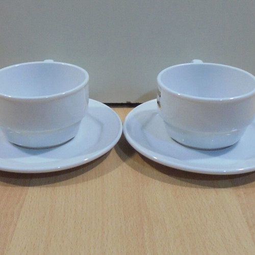 Jacobs coffee two promotional porcelain cups for cappuccino or chocolate like new with saucers