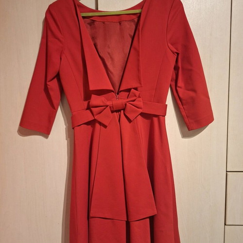 Spell red dress with sleeve, open back and bow like new size M-L