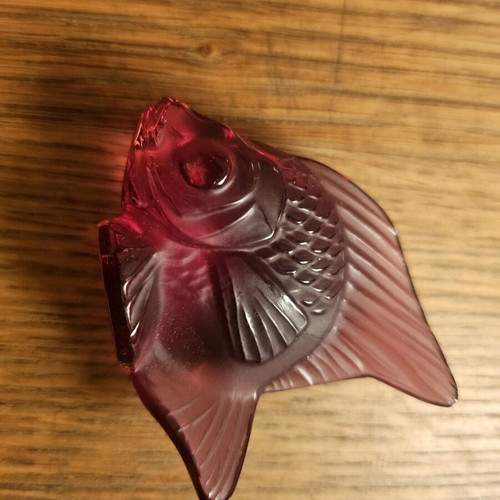 Lalique France crystal fish like new, pack of 8, multicolor