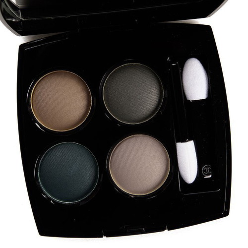 Chanel palette Blurry Blue new