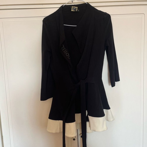 C Thou blouse like new, thin sweatshirt with belt, black