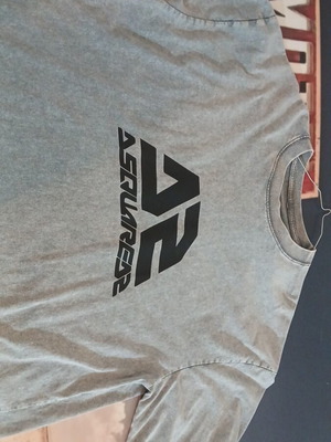 T shirt new, sizes 3XL and 4XL, grey