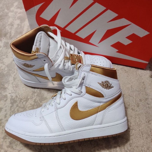 Air Jordan 1 Retro High OG Metallic Gold Nike New Size 38.5