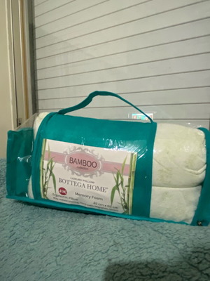 Memory foam pillow new, unused