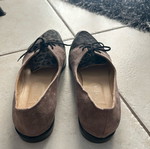Moccasins like new with unique print, size 38, black and pink
