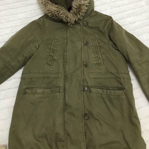 Khaki jacket used with fur hood and quilted lining