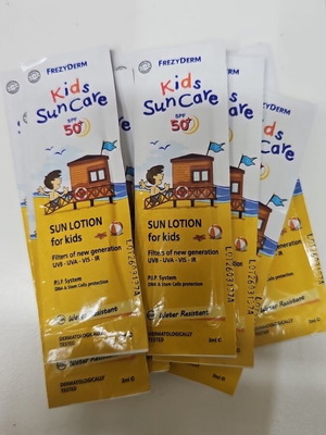 Frezyderm Kids Suncare 9 τεμάχια SPF 50+ καινούργια, 2ml το καθένα