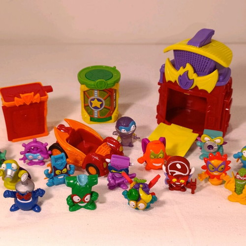 Superzings figures used, all together