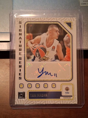 Panini Donruss 2023-24 Euroleague Yam Madar Signature Series card like new