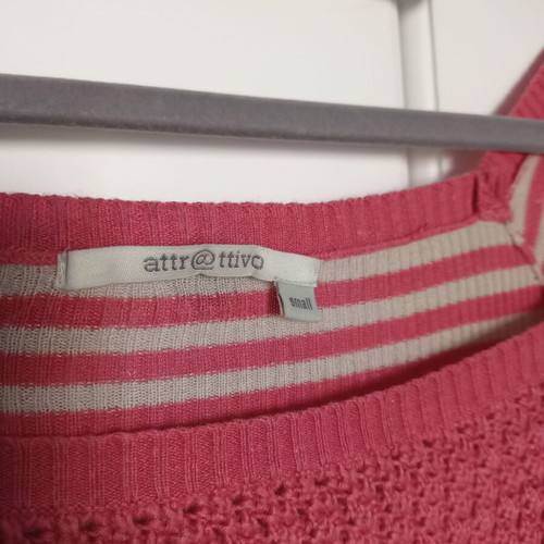 Attrattivo knitted top size S like new, beige and pink