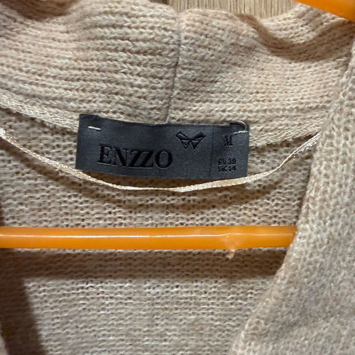 Enzzo long knitted cardigan size M beige like new