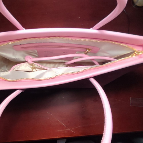 Axel pink shoulder handbag like new synthetic leather