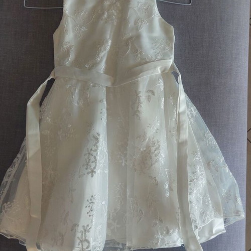 White flower girl dress with lace and satin belt