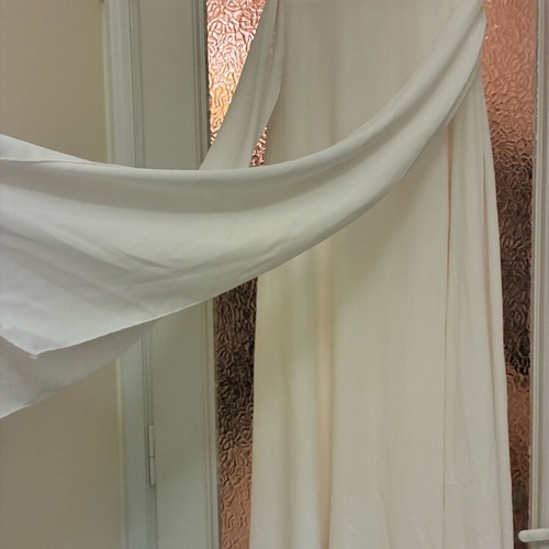 Long white skirt Lynne used with ribbons and side slit, size M