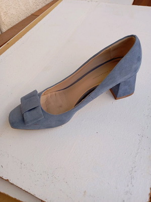 Γόβες Zara μεταχειρισμένες, μπλε, kitten heels με φιόγκο