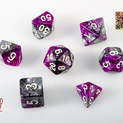 Dice set for Dungeons & Dragons new with pouch