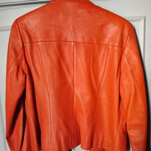 Passager leather jacket orange like new