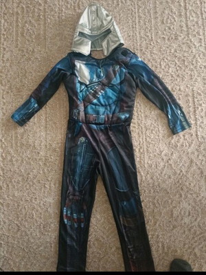 Star Wars costume H&M size 4-6 like new