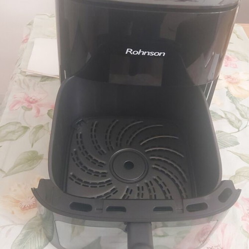 Airfryer Rohnson new, 7 liters, 1800W, digital LED screen, 8 programs