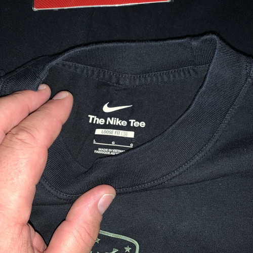 Atletico T-shirts XL official and Nike kids, silicone bracelet set like new