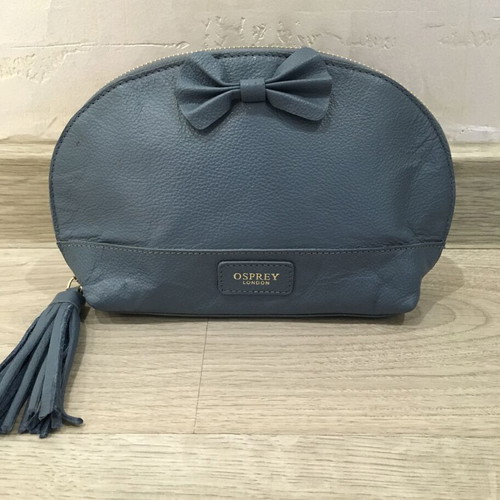 Osprey London makeup leather bag like new, blue