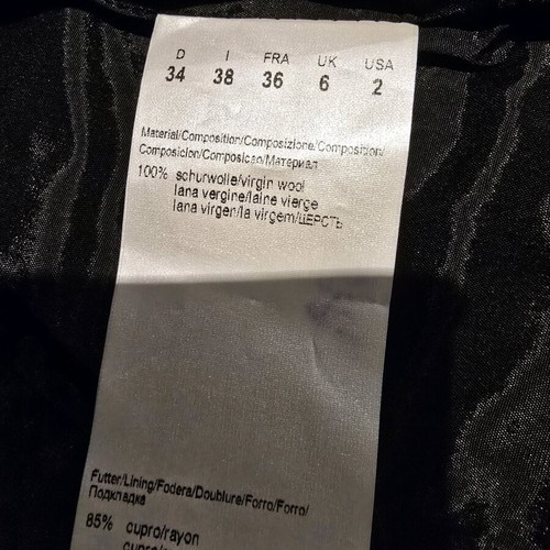 Hugo Boss suit like new, size S / 36 / 8