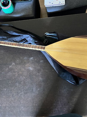 Traditional Saz Long-necked Tambouras Baglama 1.15m with Case