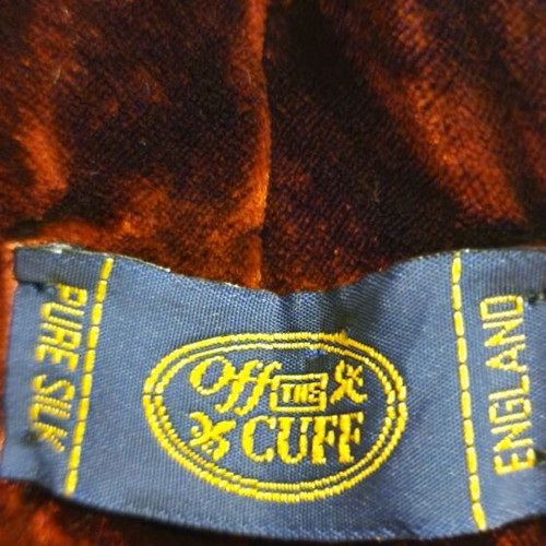 Velvet burgundy tie used, silk and velvet