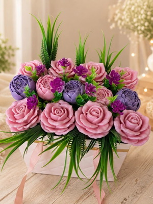 Soap flower arrangement new, perfect gift
