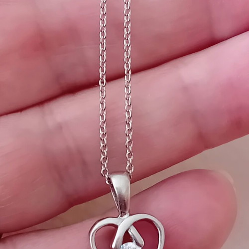 Silver 925 heart pendant like new with zircon and 42cm chain