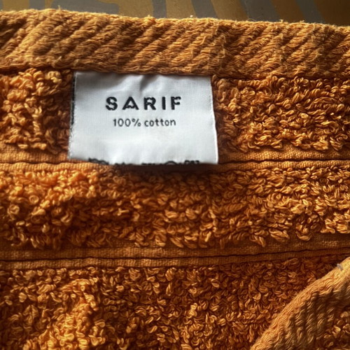 Small hand towel like new, orange
