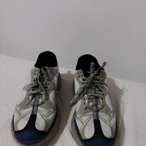HUGO sneakers size 44 like new, gray