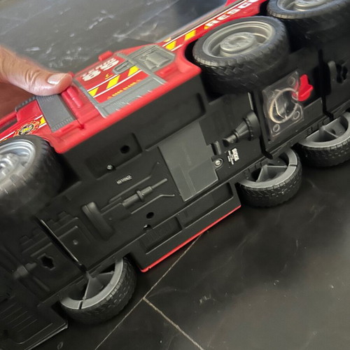 Dickies fire truck large used with lights and sound 35 cm