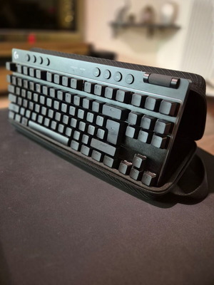 Logitech Pro X TKL Wireless πληκτρολόγιο μεταχειρισμένο σε εξαιρετική κατάσταση