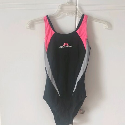 Aquarapid one-piece swimsuit size medium like new, black